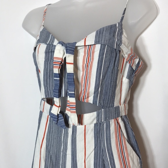 Small Above the ankle jumpsuit - Picture 2 of 7